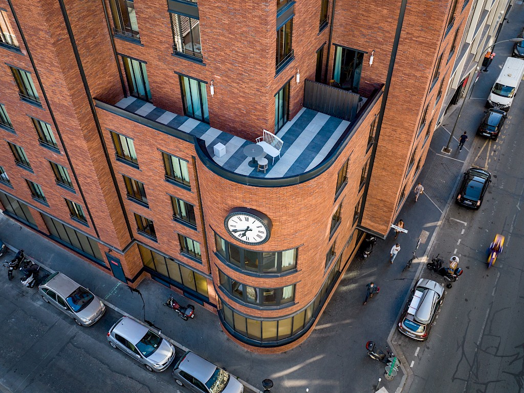 MOB House By Starck